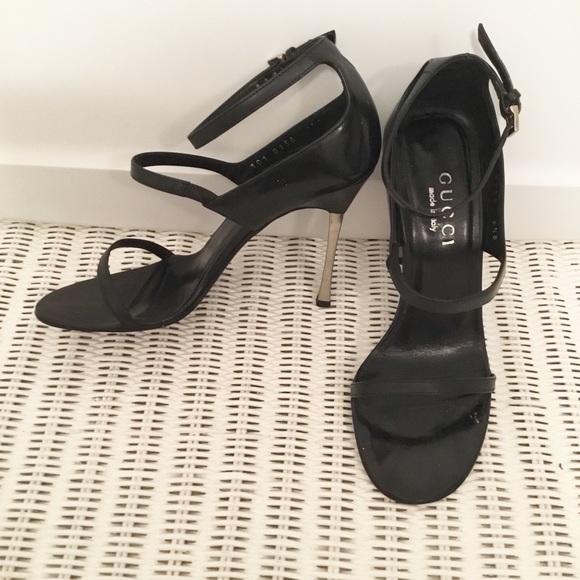 gucci black stilettos